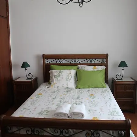 Surf Retreat Near Ericeira Casa vacanze Mafra