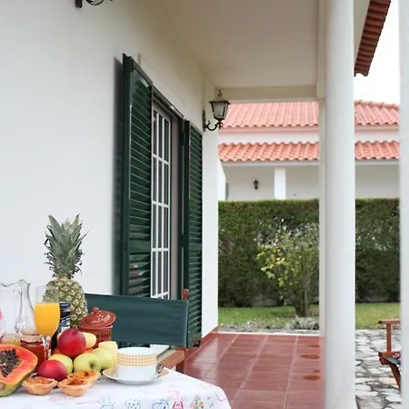 Surf Retreat Near Ericeira Casa vacanze
