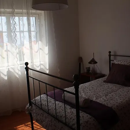 Surf Retreat Near Ericeira Mafra