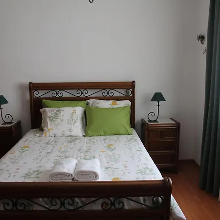 Surf Retreat Near Ericeira Casa vacanze Mafra